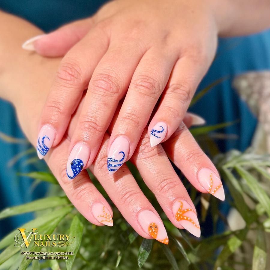 Trending Nail Art